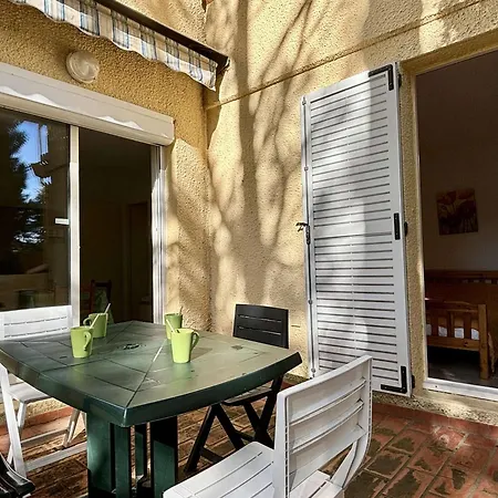 2 Pieces Avec Terrasse Et Parking, A 80m De La Plage, Proche Commerces, Pour 4 Pers. - Fr-1-225-252 Apartment Argeles-sur-Mer
